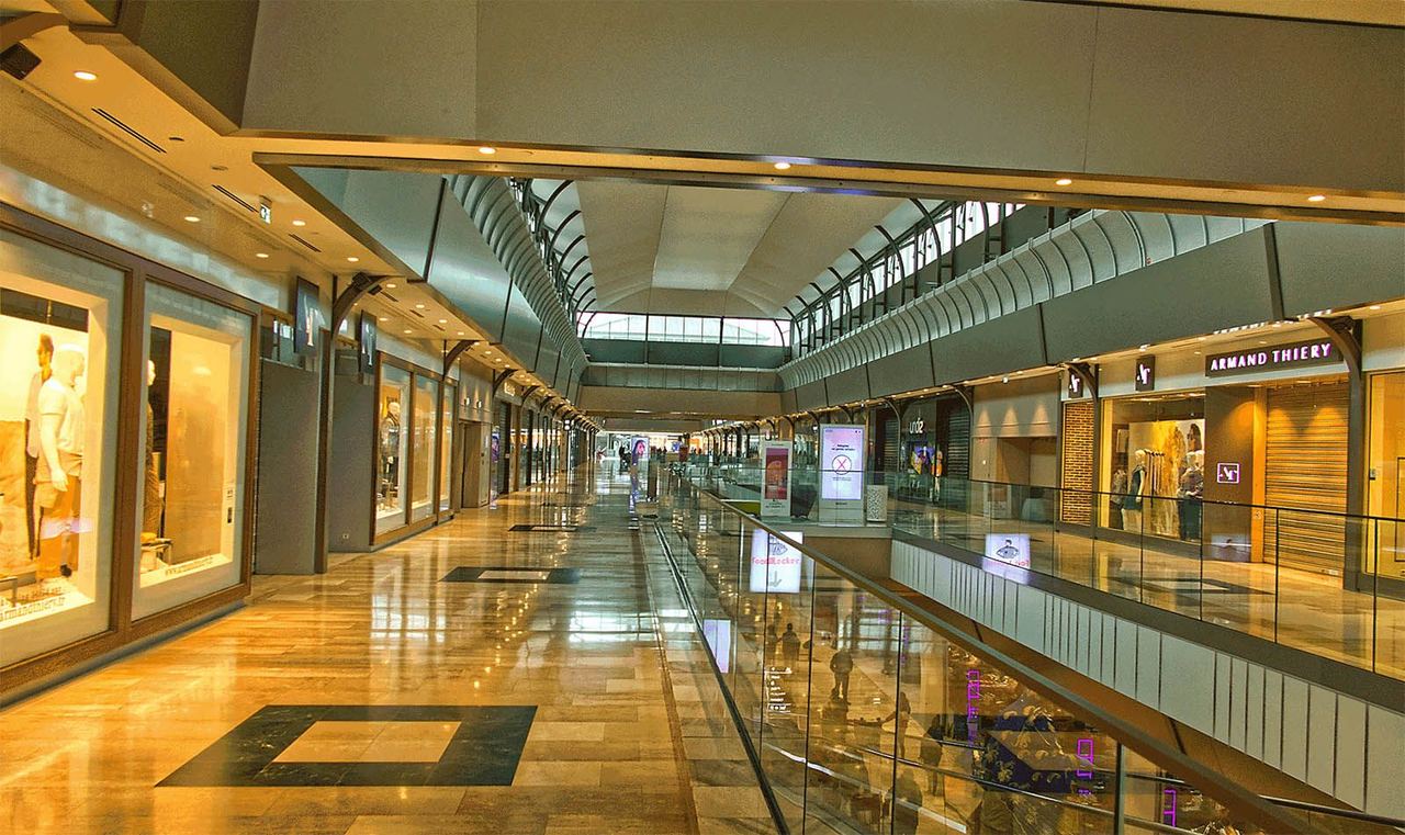 Omaxe Karol Bagh in Near PC Jewellers, Karol Bagh