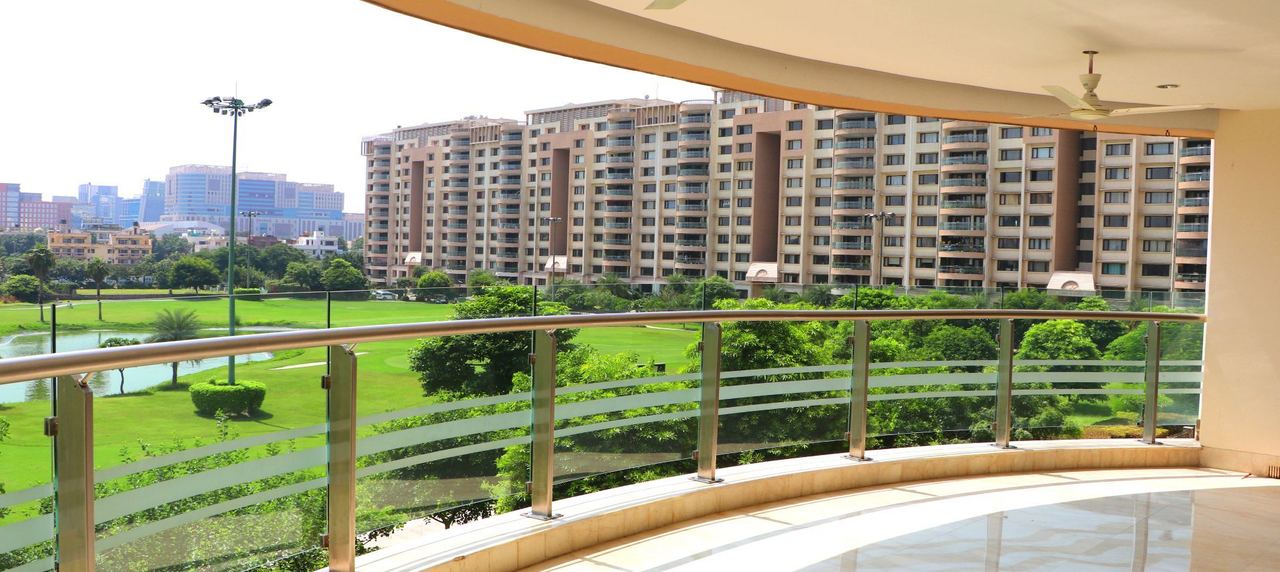 Ambience Caitriona in Sector 24, DLF Phase 3